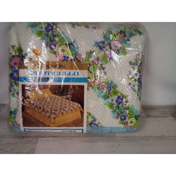 Cannon Vintage New In Original Package 72x90 Floral Blanket - Picture 10 of 12